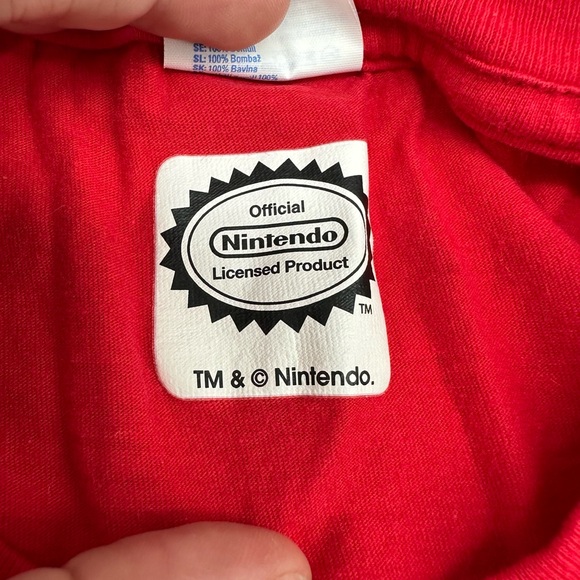 Nintendo Boy's Mario Icon T-Shirt -Size Medium - Picture 4 of 5
